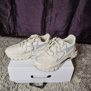 Scutters Fire flames sneakers sz 6.5